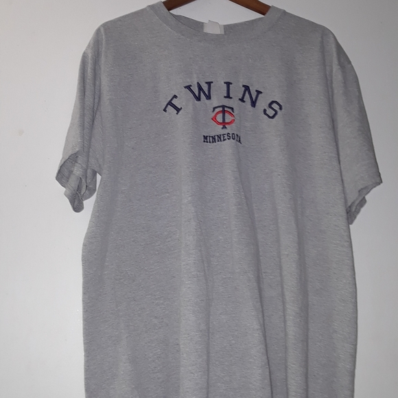 Lee Other - Vintage Twins Minnesota t-shirt. Size L
